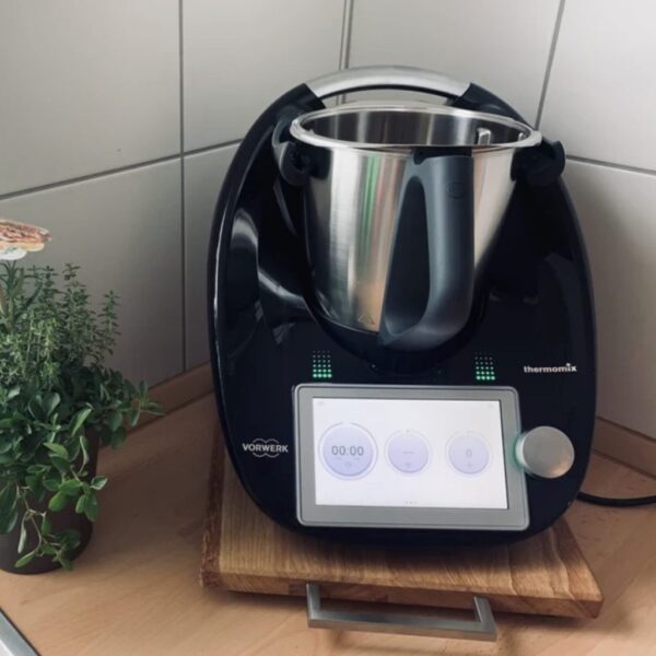 Plateau Coulissant Pour Thermomix – Planche Roulante En Bois, Avec Thermomix, Sur Plateau Coulissant, En Chêne