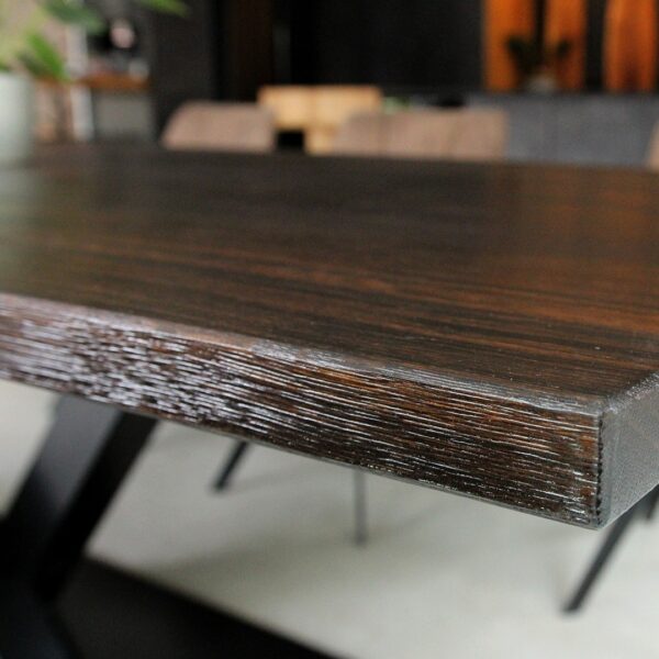 Table À Manger En Chêne Fumé Sur Mesure, En Chêne Fumé, En Chêne, Vue De Détail
