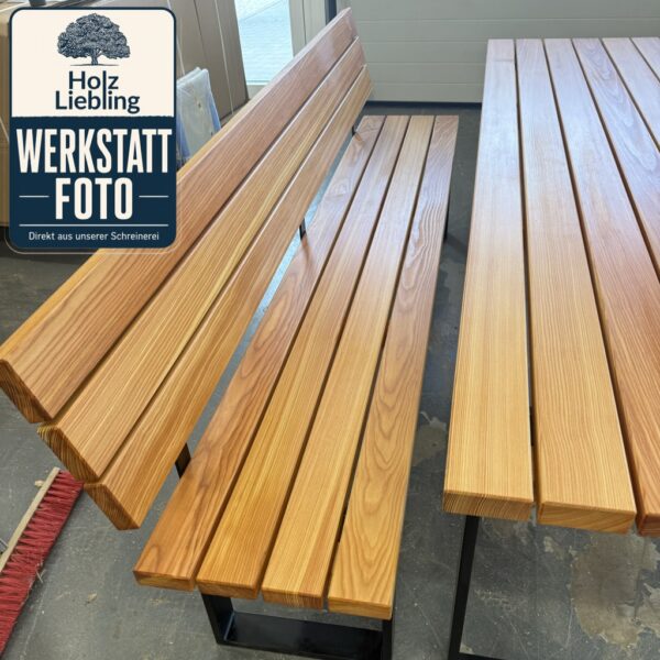 Table De Jardin En Poutres De Bois Sur Mesure, En Mélèze, En Extérieur