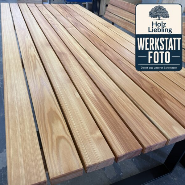 Table De Jardin En Poutres De Bois Sur Mesure, En Mélèze, En Extérieur