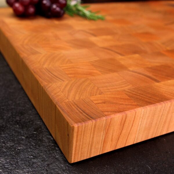 Planche À Découper En Bois De Bout En Merisier, En Merisier, En Bois De Bout, Vue De Détail