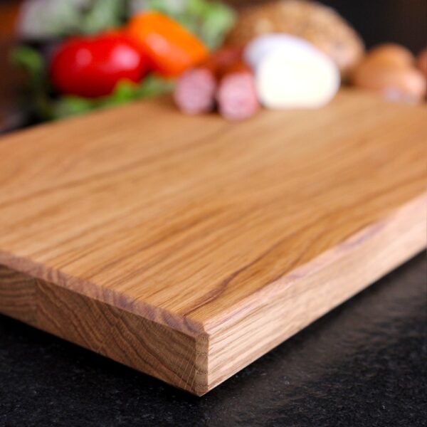Planche À Tartines En Bois – Planche De Petit-Déjeuner En Bois Massif, En Chêne, Pour Le Pain, Vue De Détail