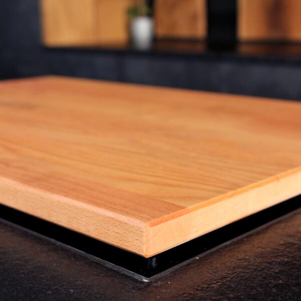 Couvre-Plaque De Cuisson En Bois Pour Vitrocéramique Et Induction, Sur Une Plaque De Cuisson, En Hêtre, Vue De Détail