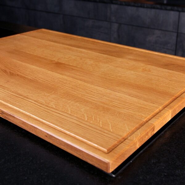 Couvre-Plaque De Cuisson En Bois Pour Vitrocéramique Et Induction, Sur Une Plaque De Cuisson, En Chêne, Vue De Détail