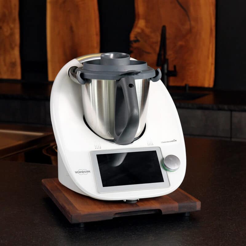 Plateau coulissant pour Thermomix – planche roulante en bois, avec Thermomix, sur plateau coulissant, en noyer